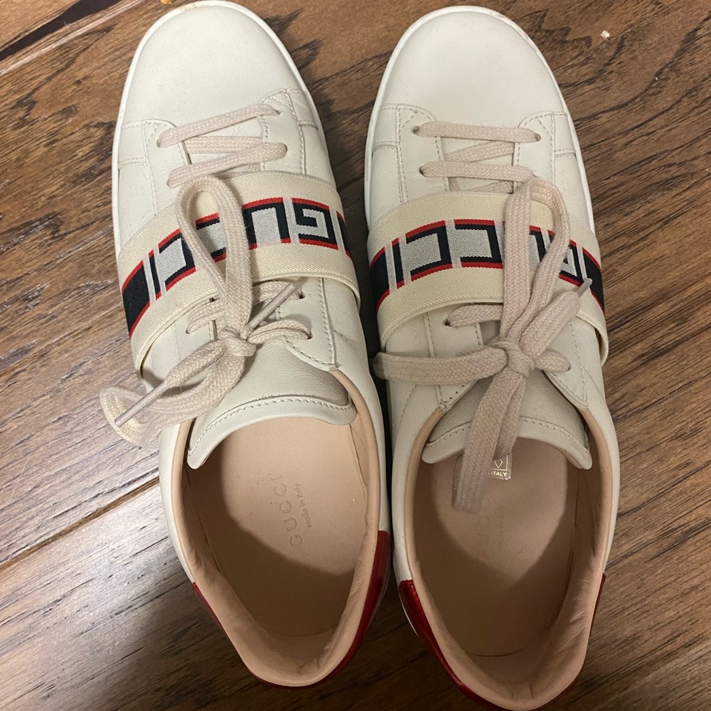 Gucci sneakers 8.5